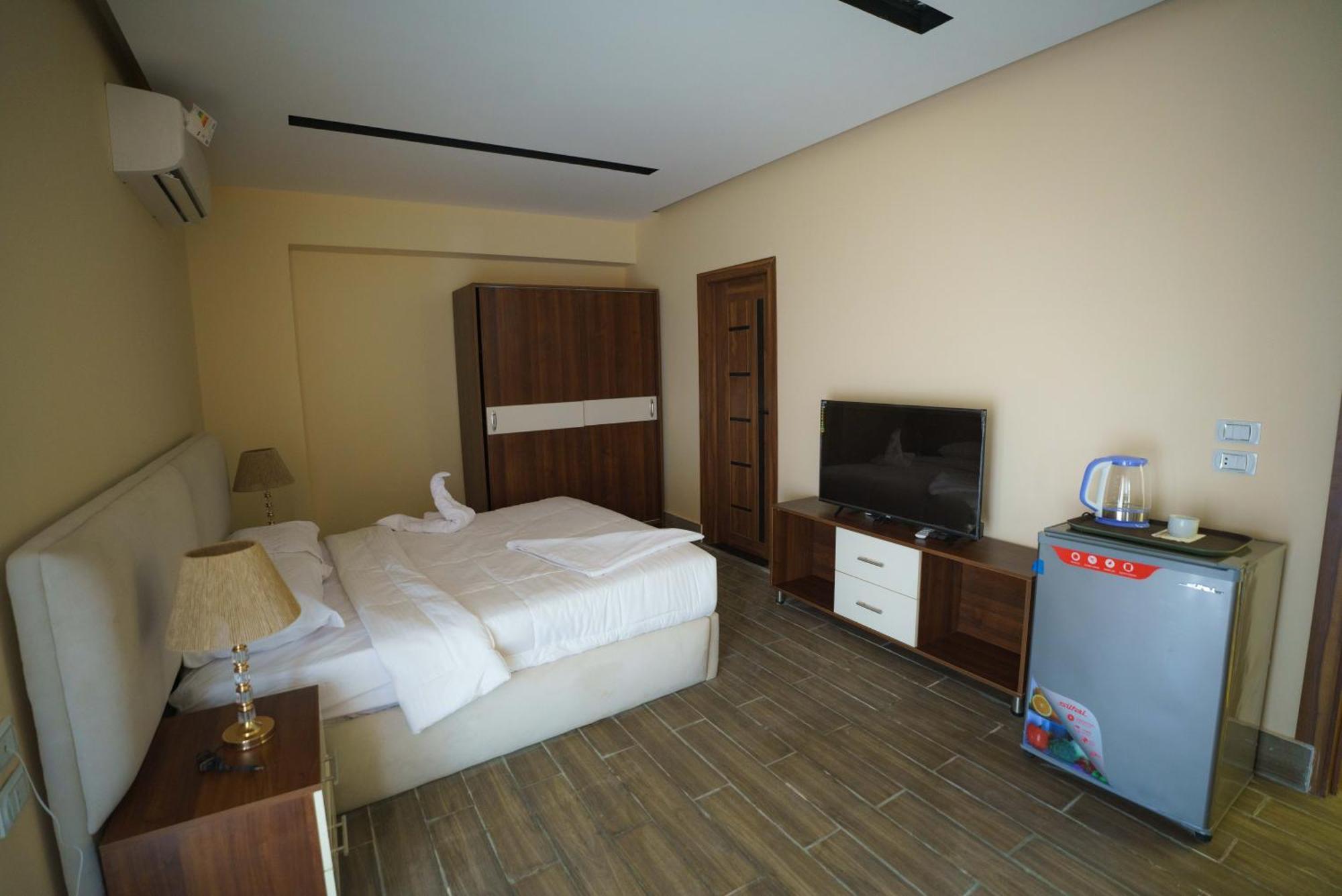 Pyramids Sunshine View Hotel Kafrat al Jabal Ngoại thất bức ảnh