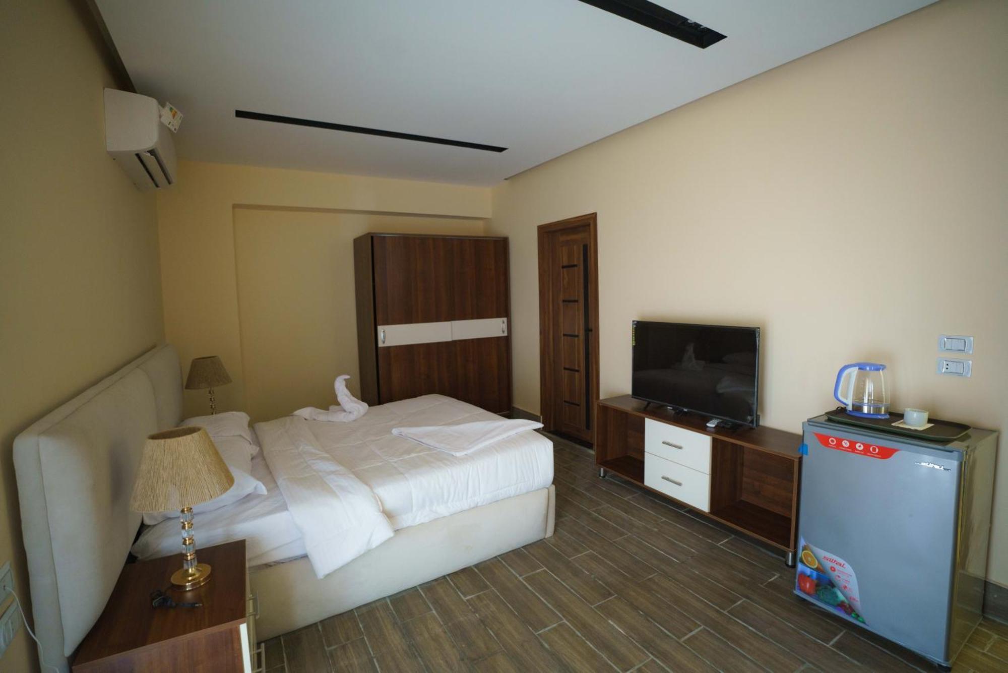 Pyramids Sunshine View Hotel Kafrat al Jabal Ngoại thất bức ảnh